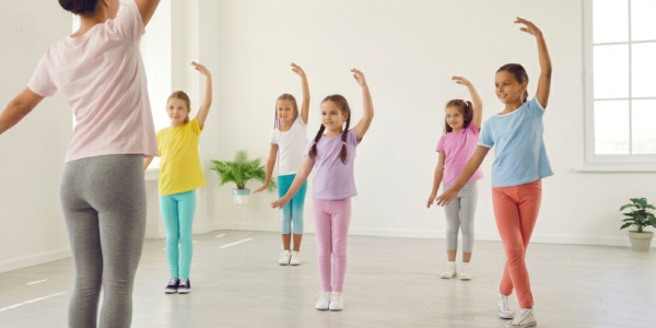Danse Moderne (Maternelles)